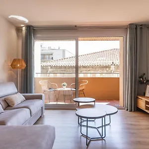 https://bravissimo-falc-3-bedrooms-and-balcony.topcostabravahotels.com